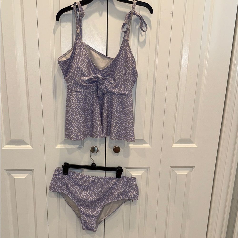 SHEIN Lilac Tie-Shoulder Tankini Set with White Dot‎ Print
